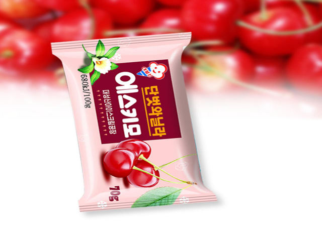  Sweet cherry and vanilla eskimo pie